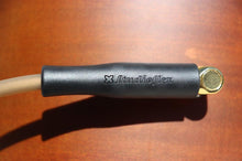 Load image into Gallery viewer, Acoustic Artisan - studioflex.com